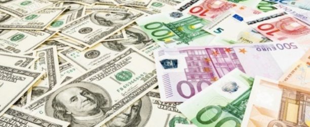 Dolar ve Euro Zirveye Doymuyor